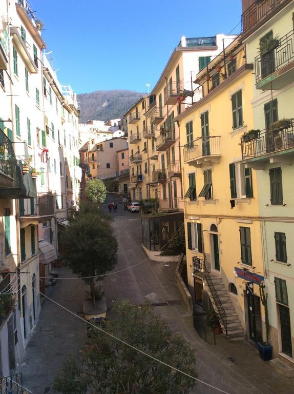 La Dolce Vita Riomaggiore Bilik gambar